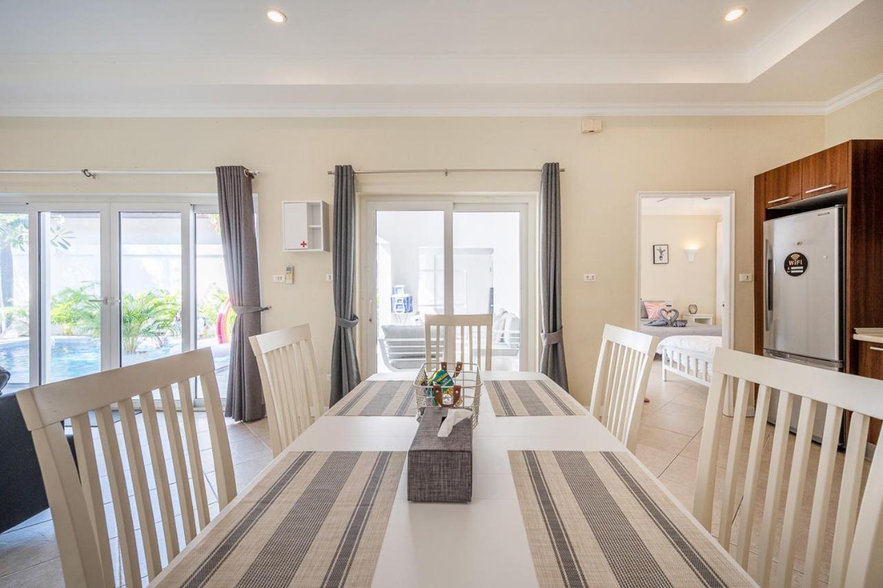 Majestic Residence Pool Villas 2 Bedrooms Private Beach 芭達亞 外观 照片
